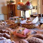 Della Posta Vecchia Bed & Breakfast