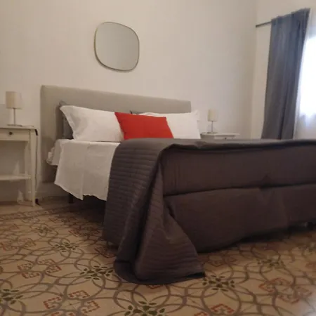 Della Posta Vecchia Bed & Breakfast