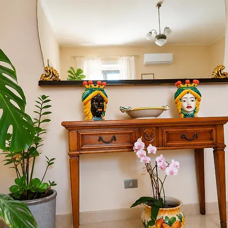 Della Posta Vecchia Bed & Breakfast 3*