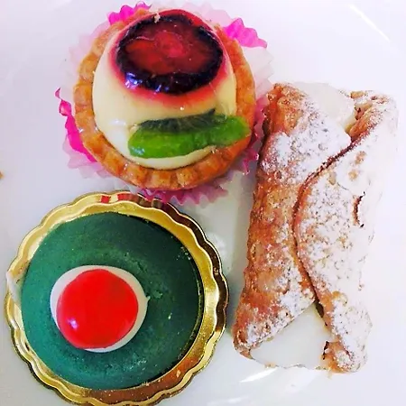 Della Posta Vecchia Bed & Breakfast 3*