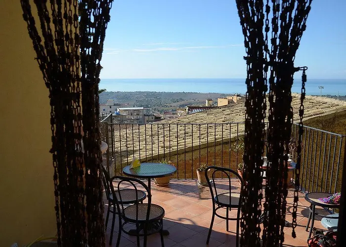 Della Posta Vecchia 3*