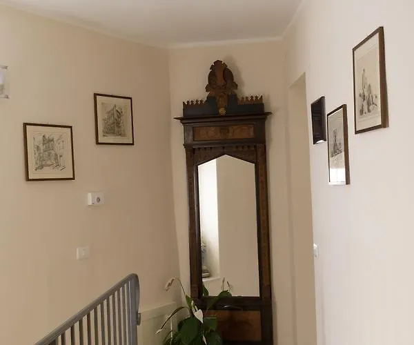 Bed & Breakfast Della Posta Vecchia 3*