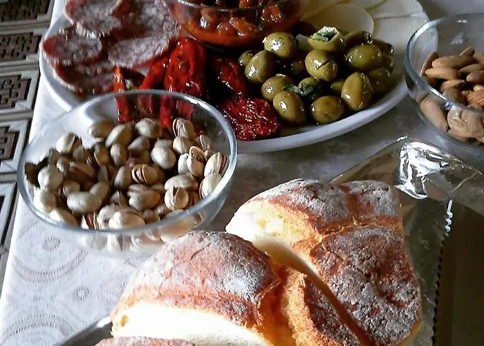 Della Posta Vecchia Bed & Breakfast 3*