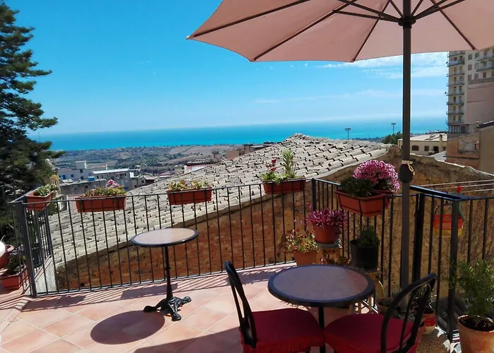 Della Posta Vecchia Bed & Breakfast