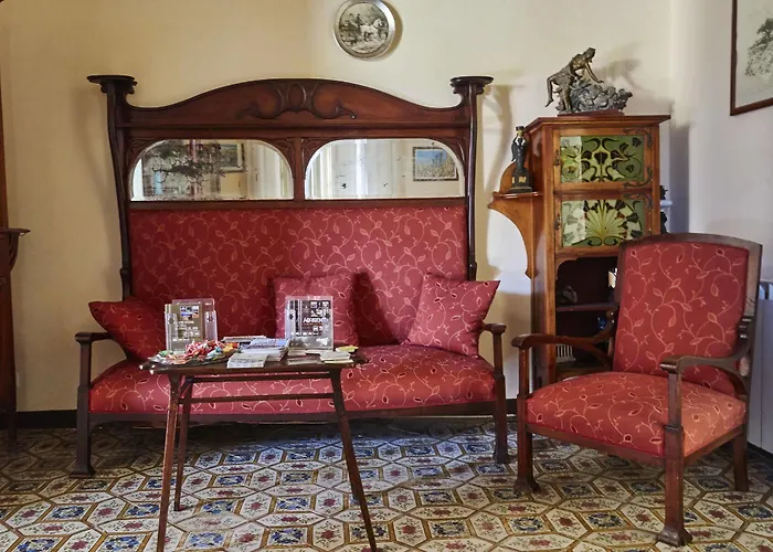 Della Posta Vecchia 3*