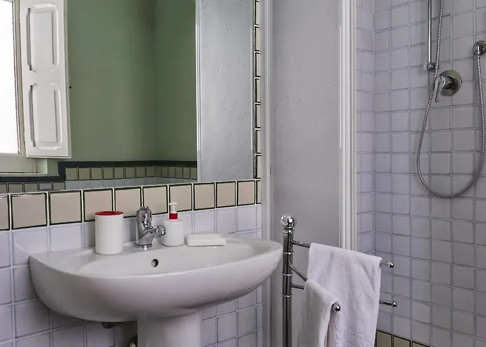 Della Posta Vecchia 3*